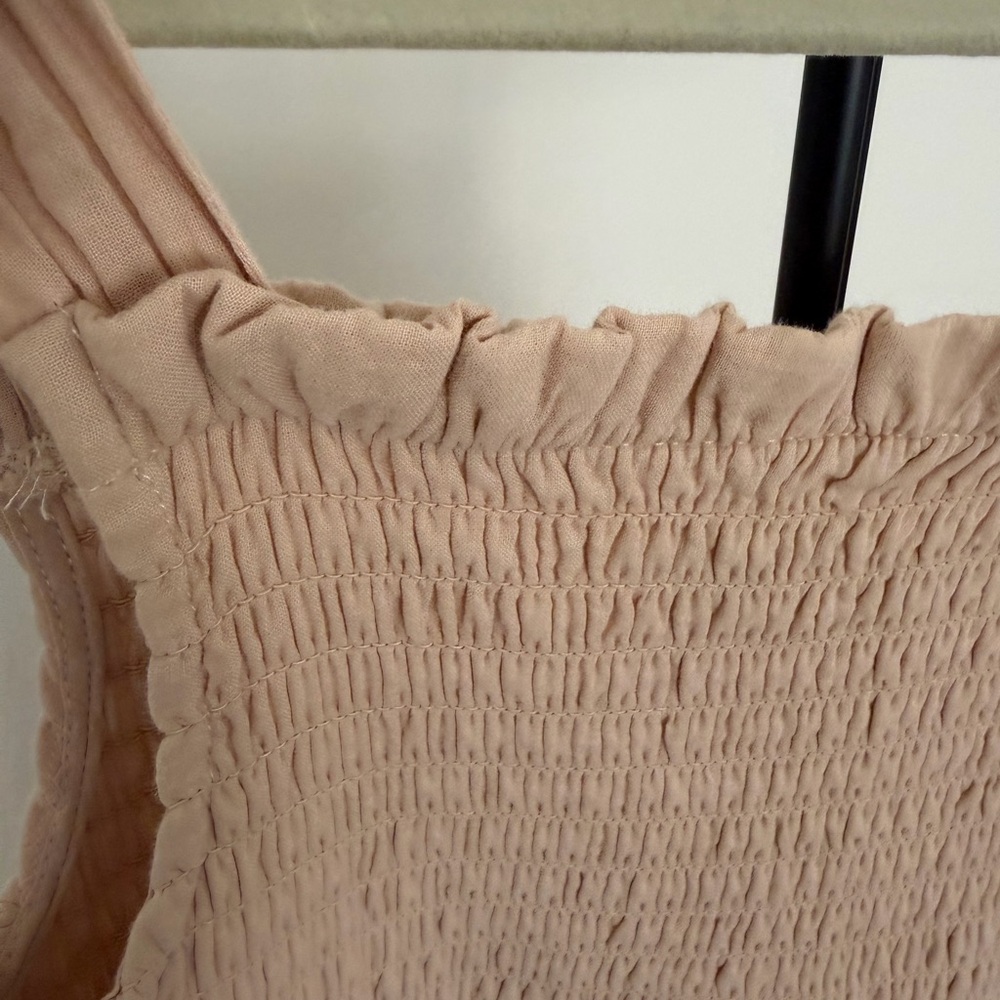 Target Girls Smocked Casual Dress in Light Peach